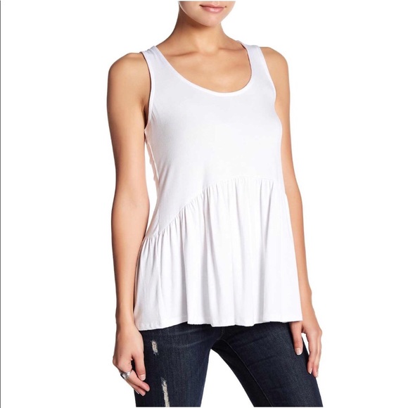 Harlowe & Graham Tops - Harlowe & Graham Scoop Neck White Peplum Tank
